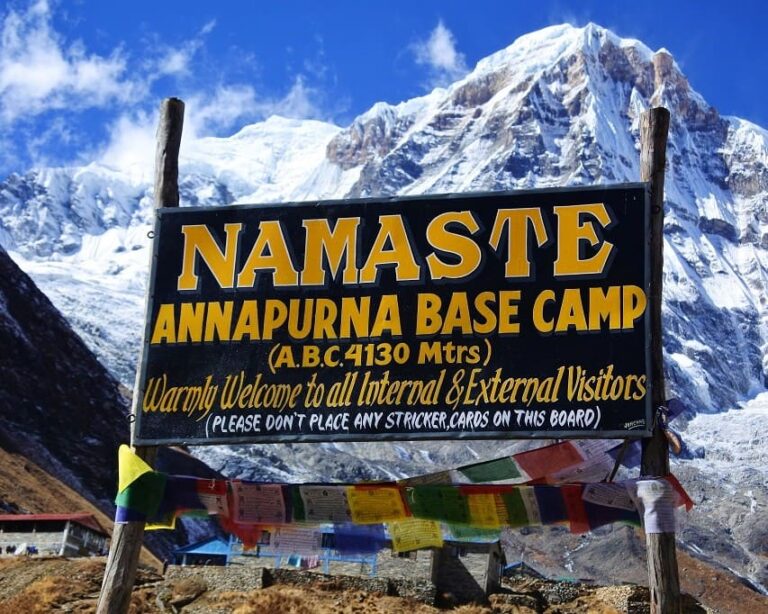 A complete Annapurna base camp trek guide in Nepal