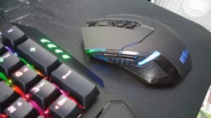 best wireless gaming mouse under 500