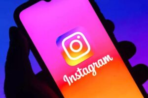 How to Use Instagram Highlights to Showcase Your Best Content